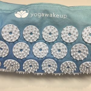 Yoga Wake Up acupressure pillow.